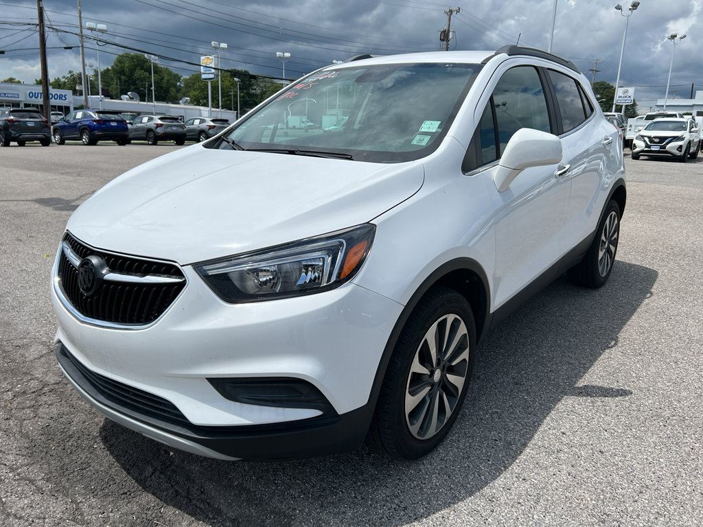 Used 2022 Buick Encore Preferred w/ Safety Package AWD/4WD image 1