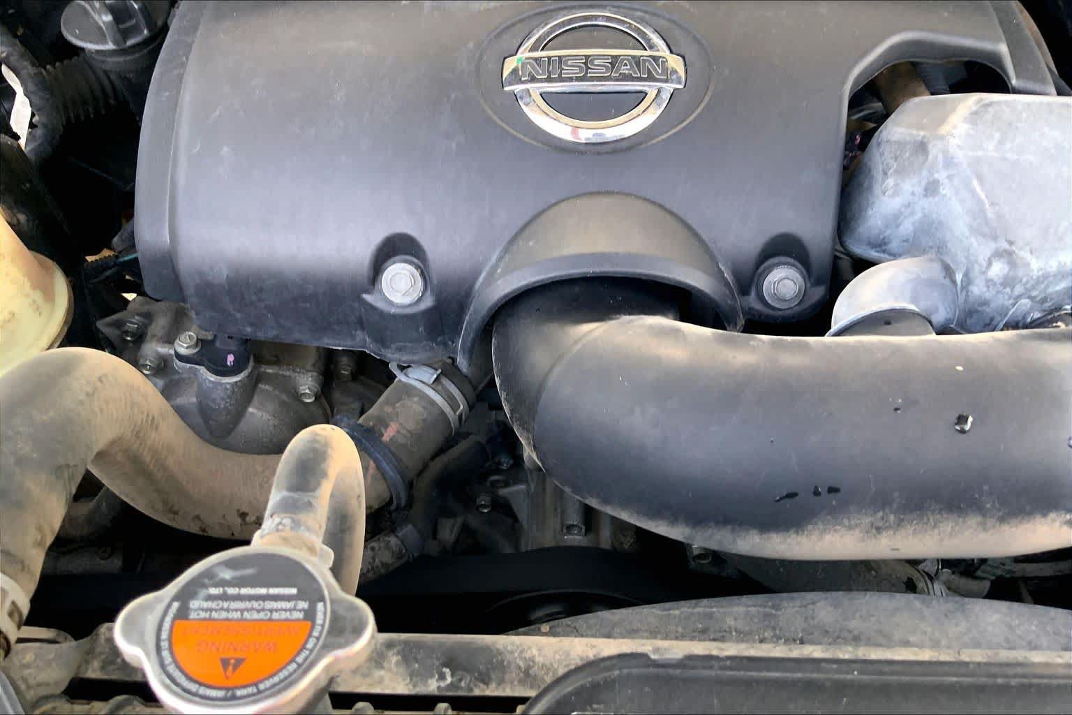 Used 2014 Nissan Titan SV w/ SV Value Truck Package RWD image 33