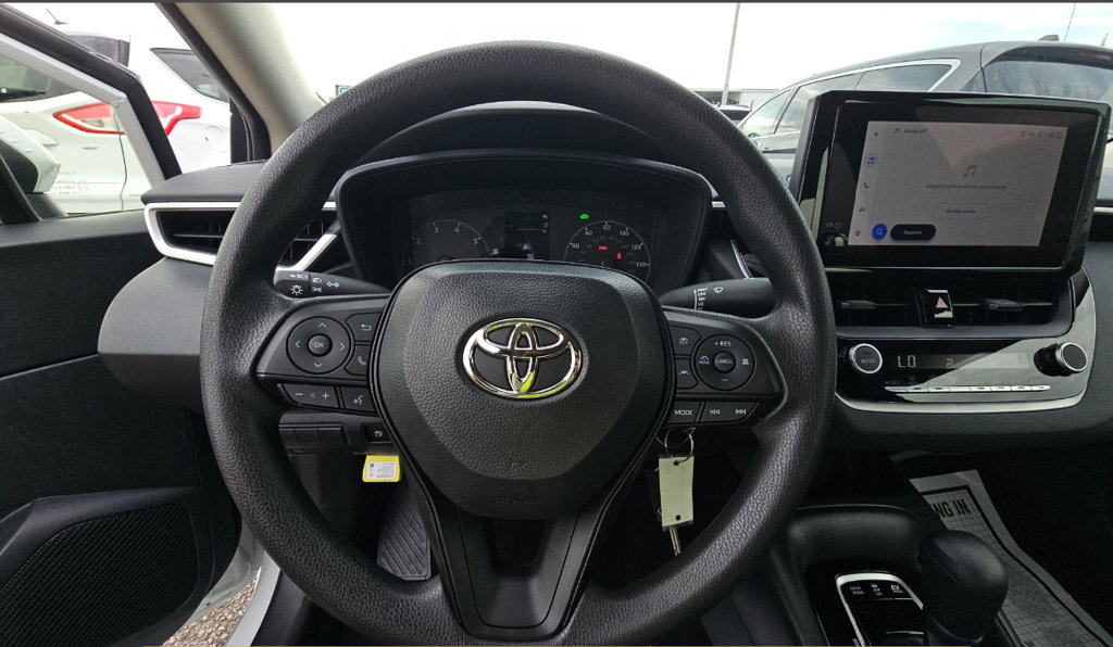 Used 2024 Toyota Corolla LE FWD image 12