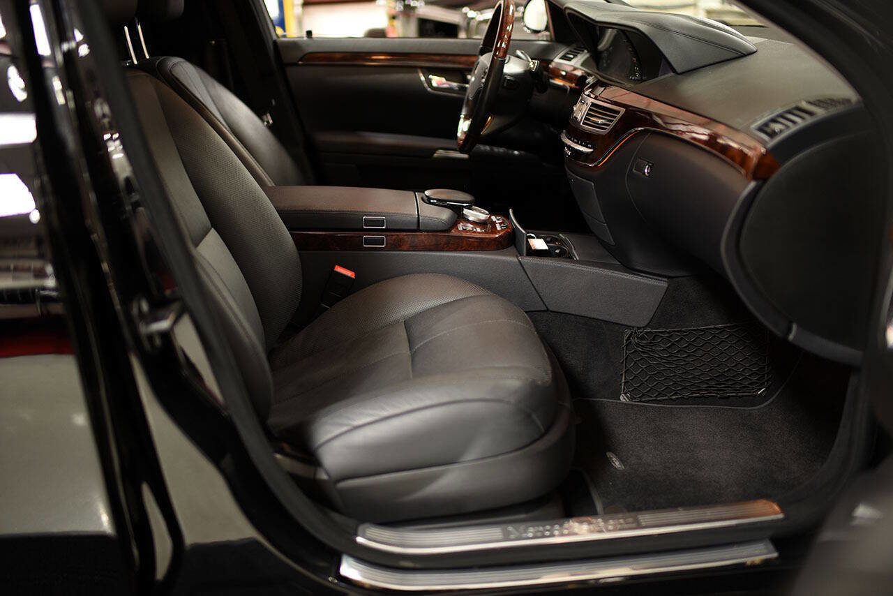 Used 2008 Mercedes-Benz S 550 4MATIC image 23