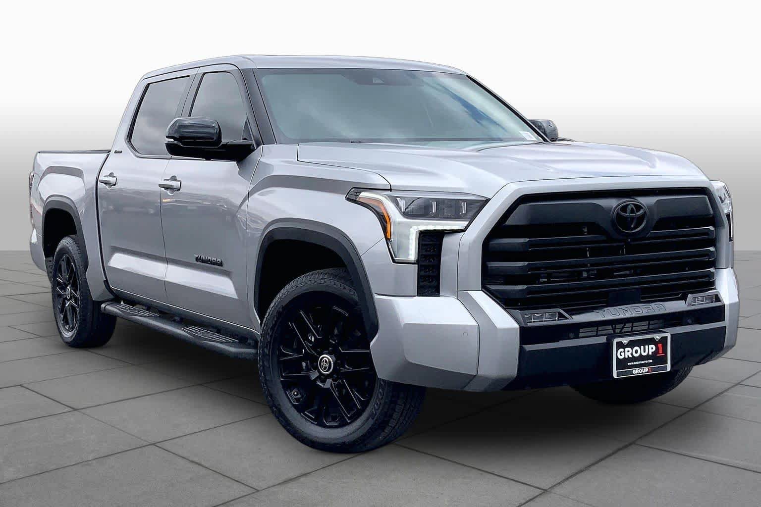 Used 2024 Toyota Tundra Limited AWD/4WD image 3