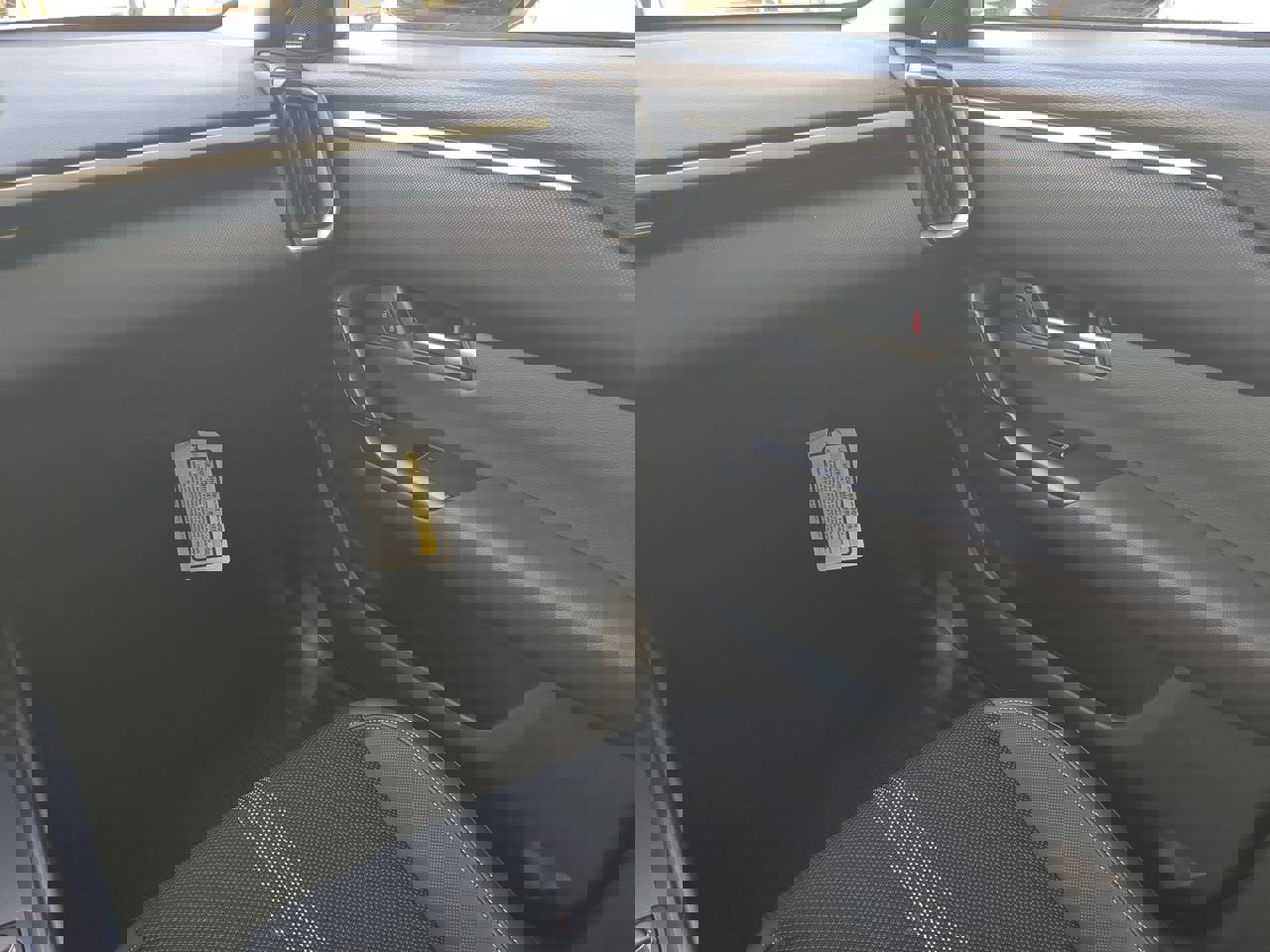 New 2025 MAZDA CX-50 AWD 2.5 S w/ Weather Package image 15