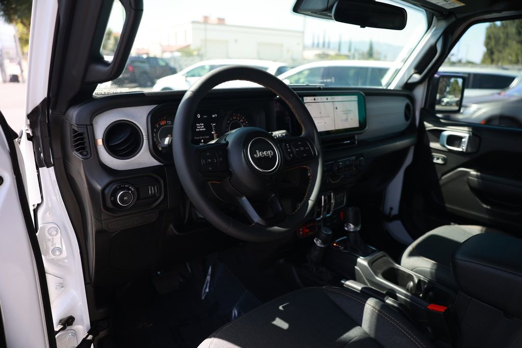 Used 2024 Jeep Wrangler Willys AWD/4WD image 16
