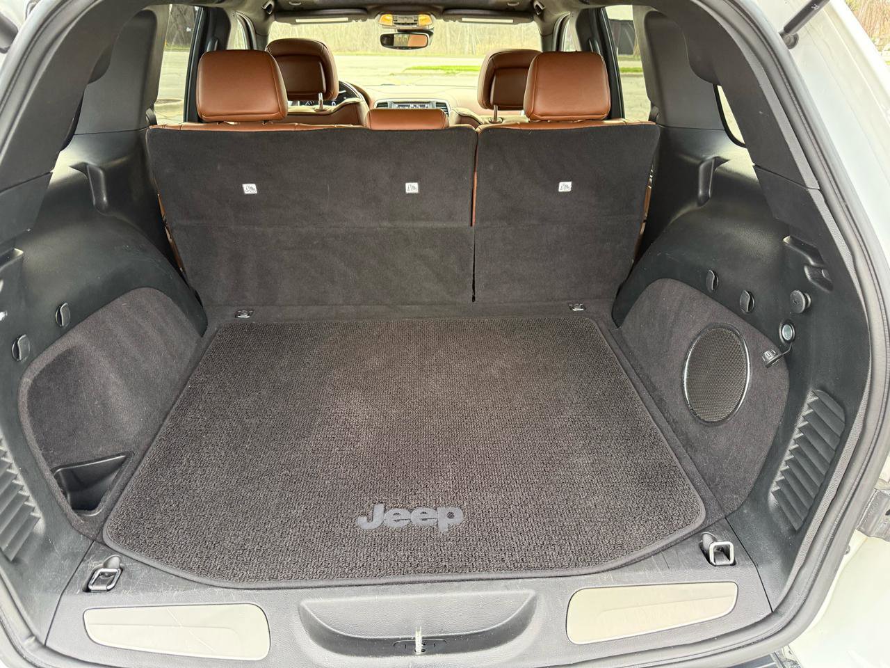 Used 2018 Jeep Grand Cherokee Summit AWD/4WD image 21