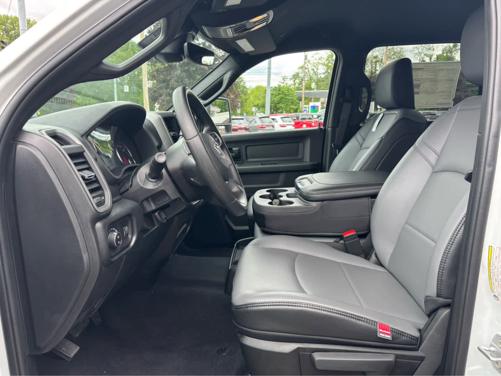 New 2026 RAM 3500 Tradesman AWD/4WD image 12