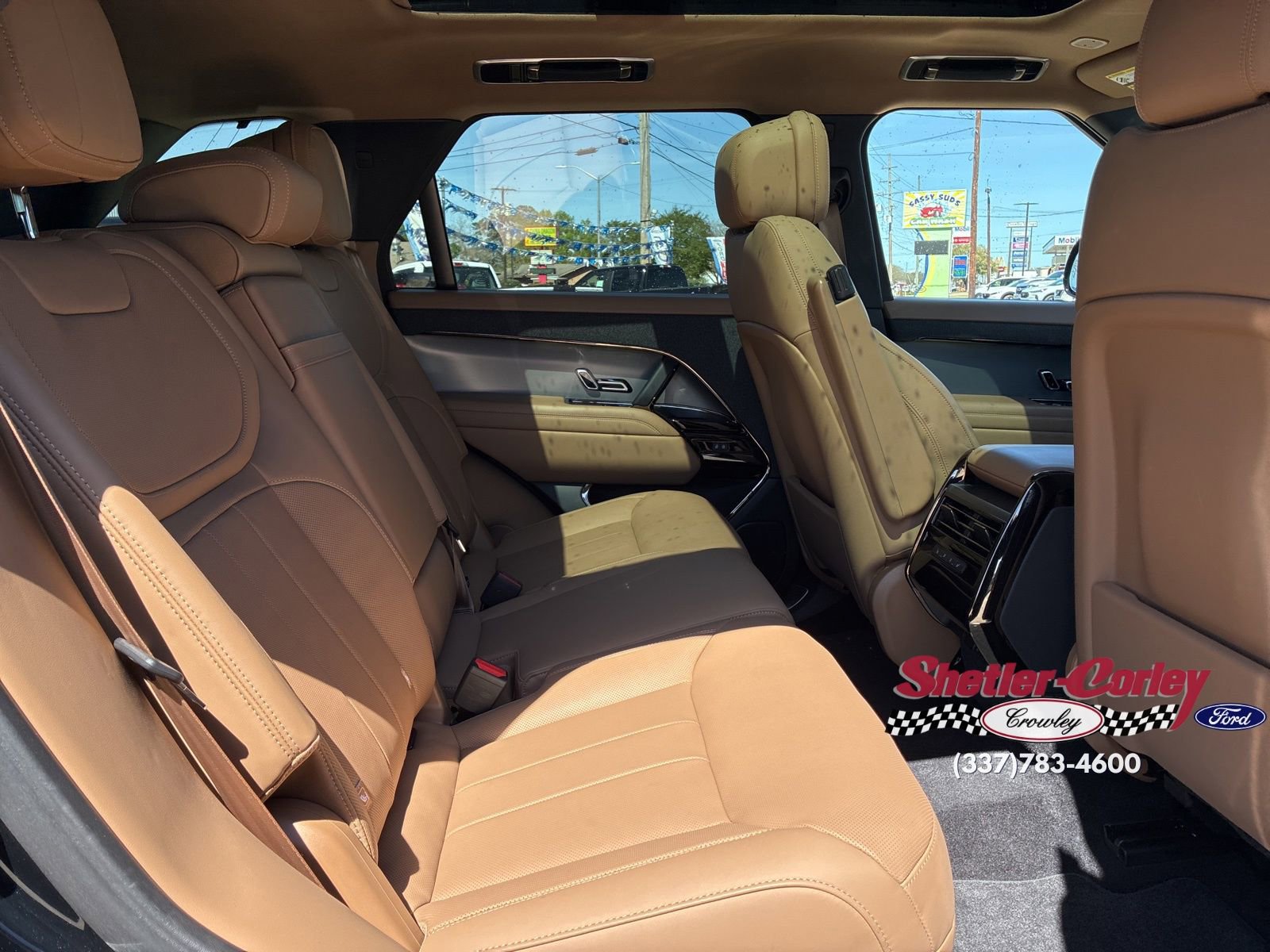 Used 2023 Land Rover Range Rover Sport SE image 18