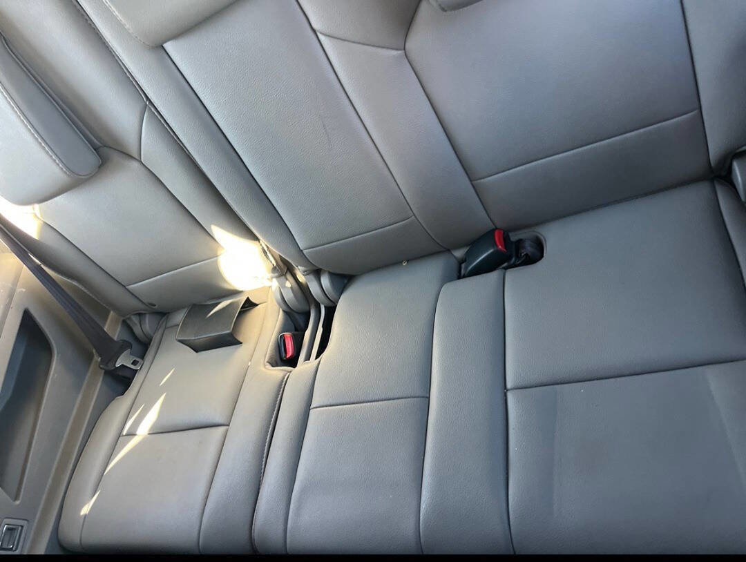 Used 2013 Honda Pilot Touring image 32