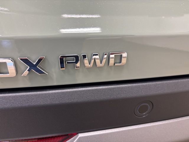 New 2026 Chevrolet Equinox LT w/ Convenience Package II image 12