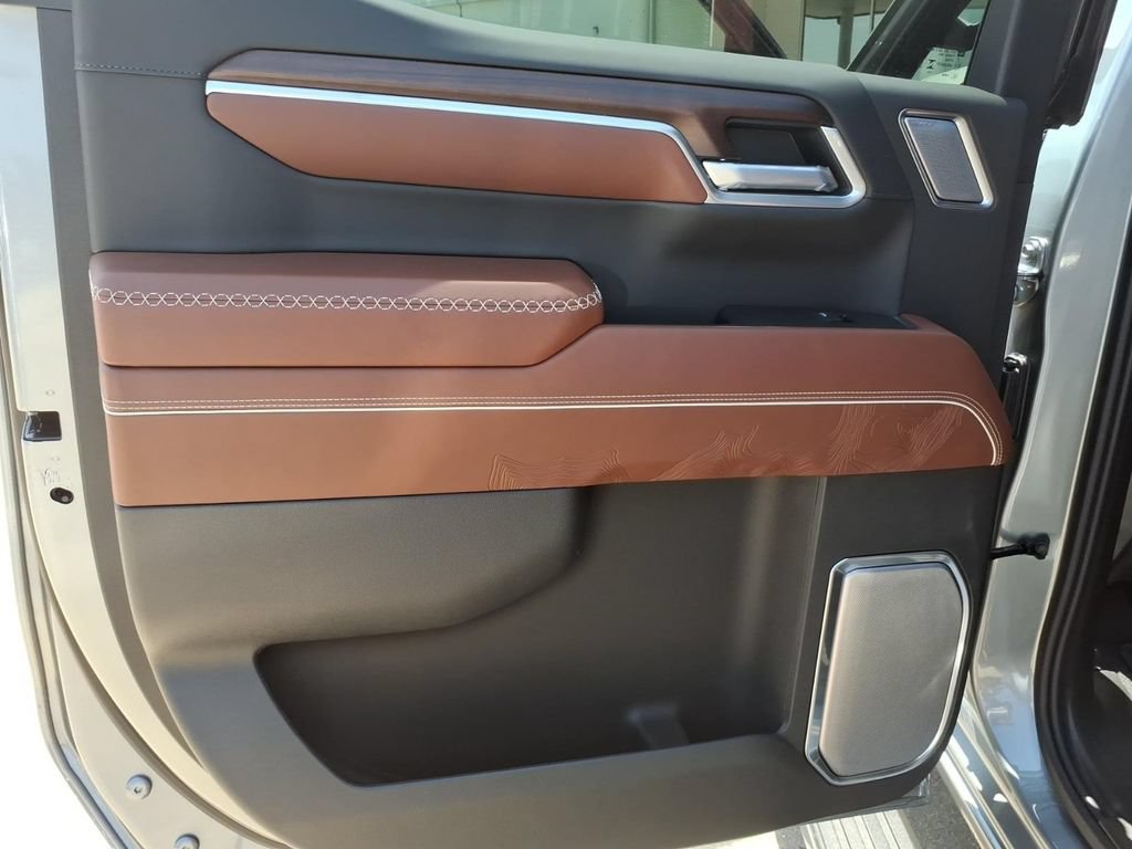 New 2026 GMC Sierra 1500 Denali Ultimate AWD/4WD image 17