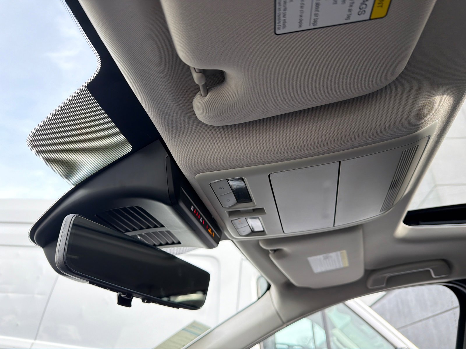 New 2026 MAZDA CX-90 Plug-In Hybrid w/ Preferred image 32