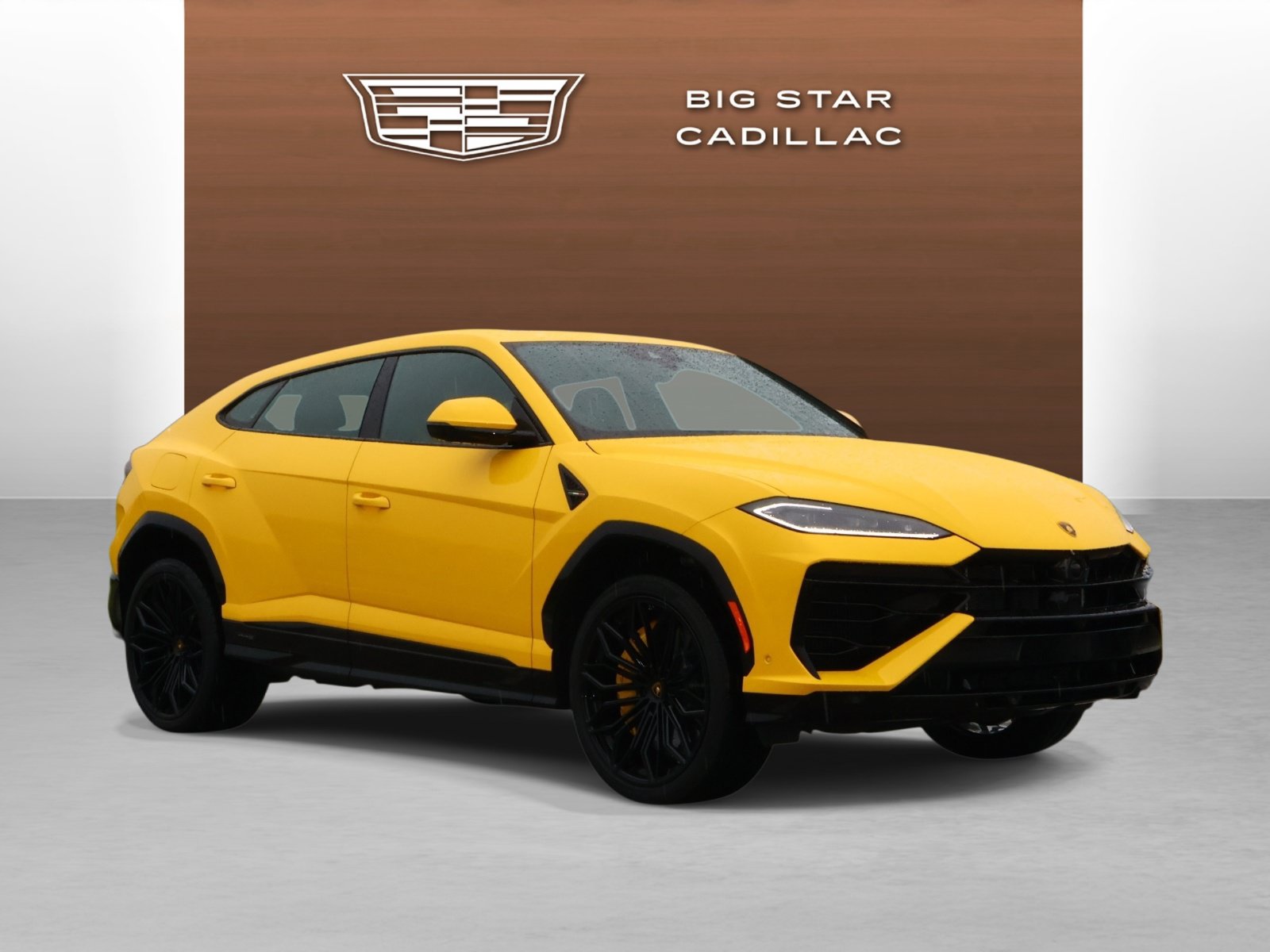 Used 2025 Lamborghini Urus SE AWD/4WD image 7