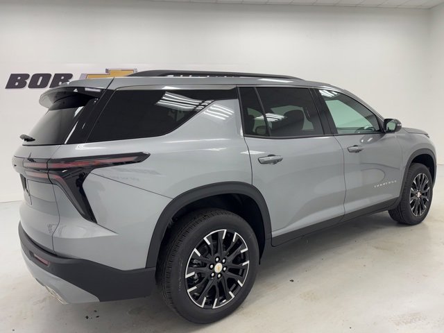 New 2026 Chevrolet Traverse LT w/ Sun and Wheel Package image 5