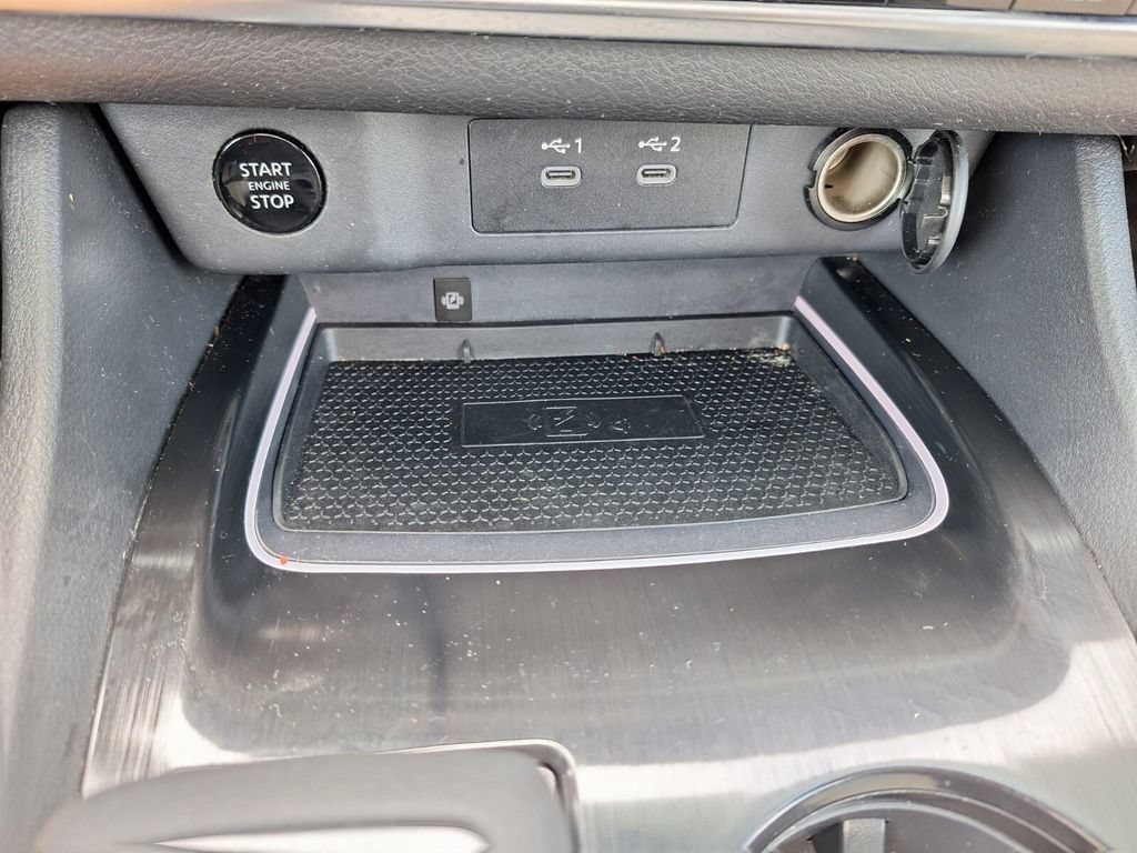 Used 2024 Nissan Rogue SL w/ SL Premium Package FWD image 17