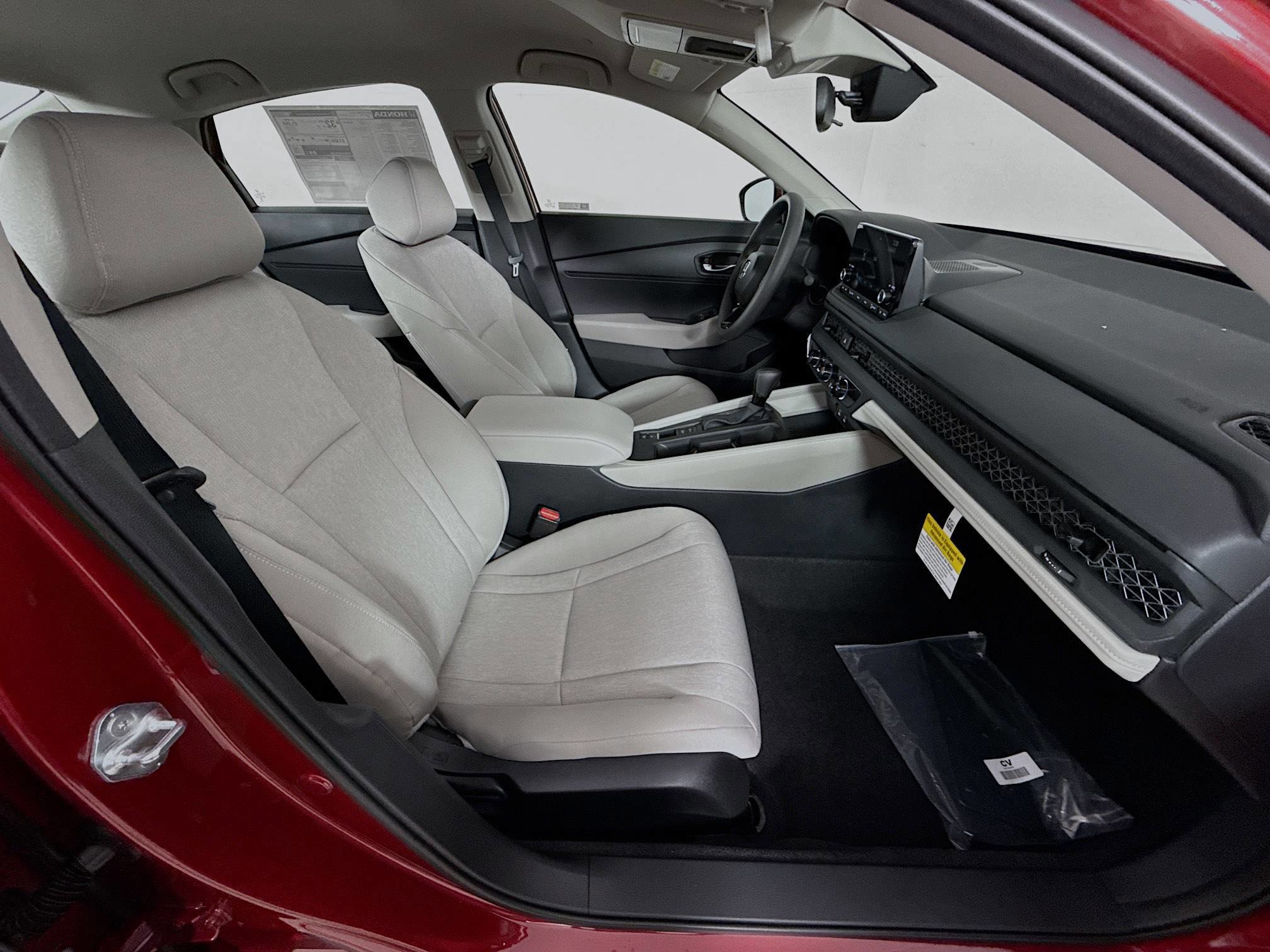 New 2025 Honda Accord LX image 32