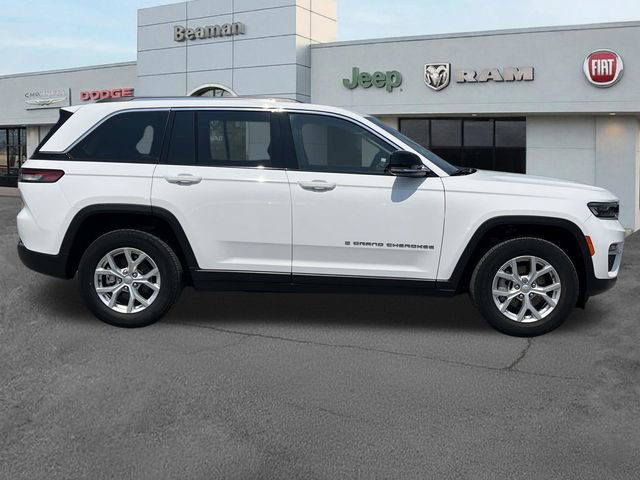 Used 2023 Jeep Grand Cherokee Limited AWD/4WD image 8