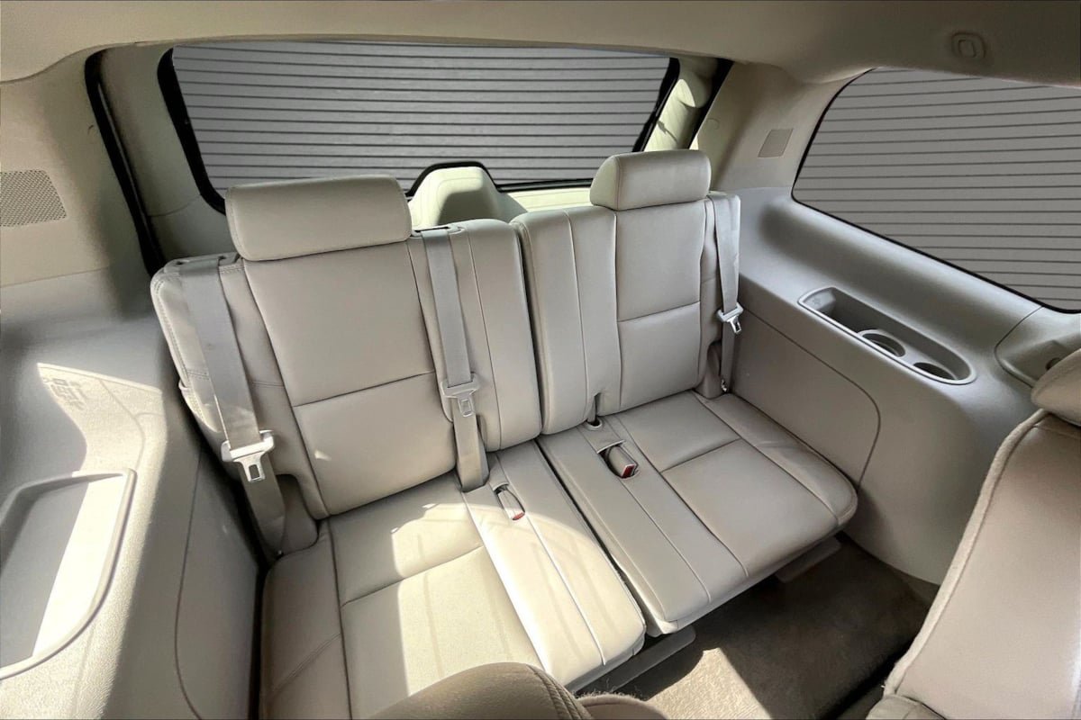 Used 2011 Chevrolet Tahoe LTZ AWD/4WD image 24