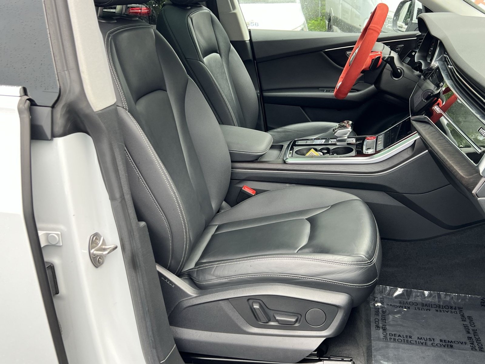 Used 2022 Audi Q8 Premium w/ Convenience Package AWD/4WD image 33