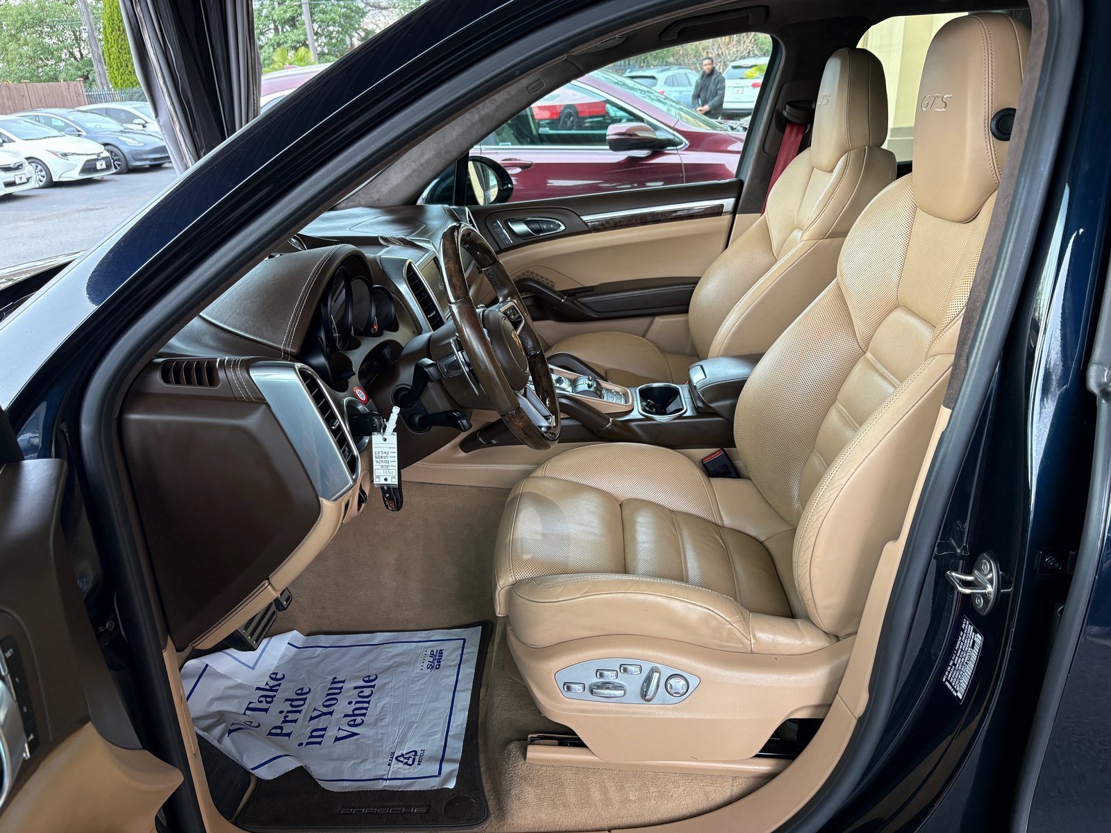 Used 2016 Porsche Cayenne GTS image 14