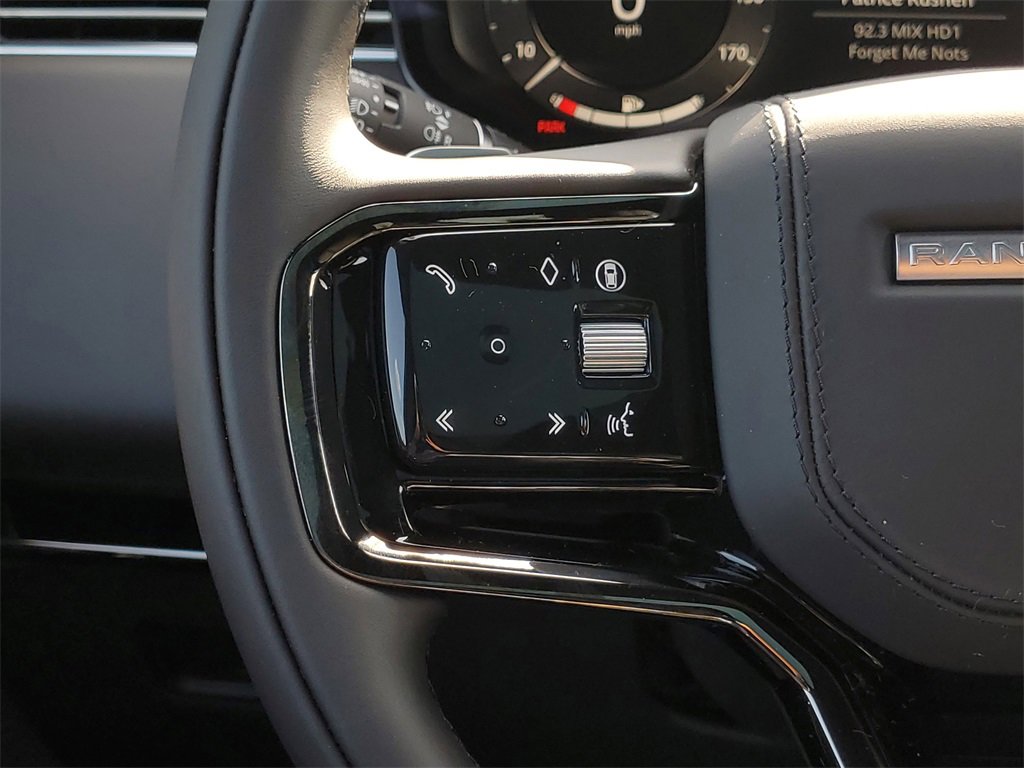 New 2025 Land Rover Range Rover Sport Dynamic SE image 22