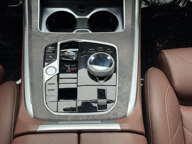 Certified 2023 BMW X7 xDrive40i w/ Executive Package image 26