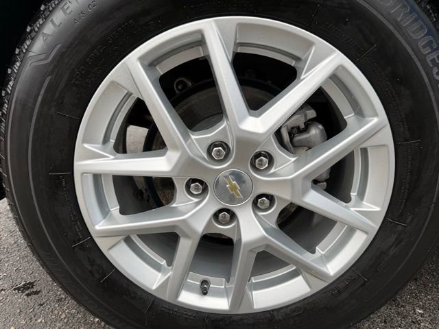 Used 2024 Chevrolet Equinox LT image 11