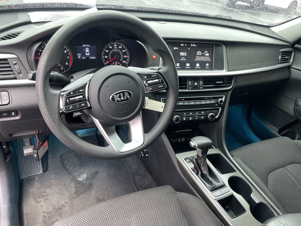 Used 2019 Kia Optima LX image 9