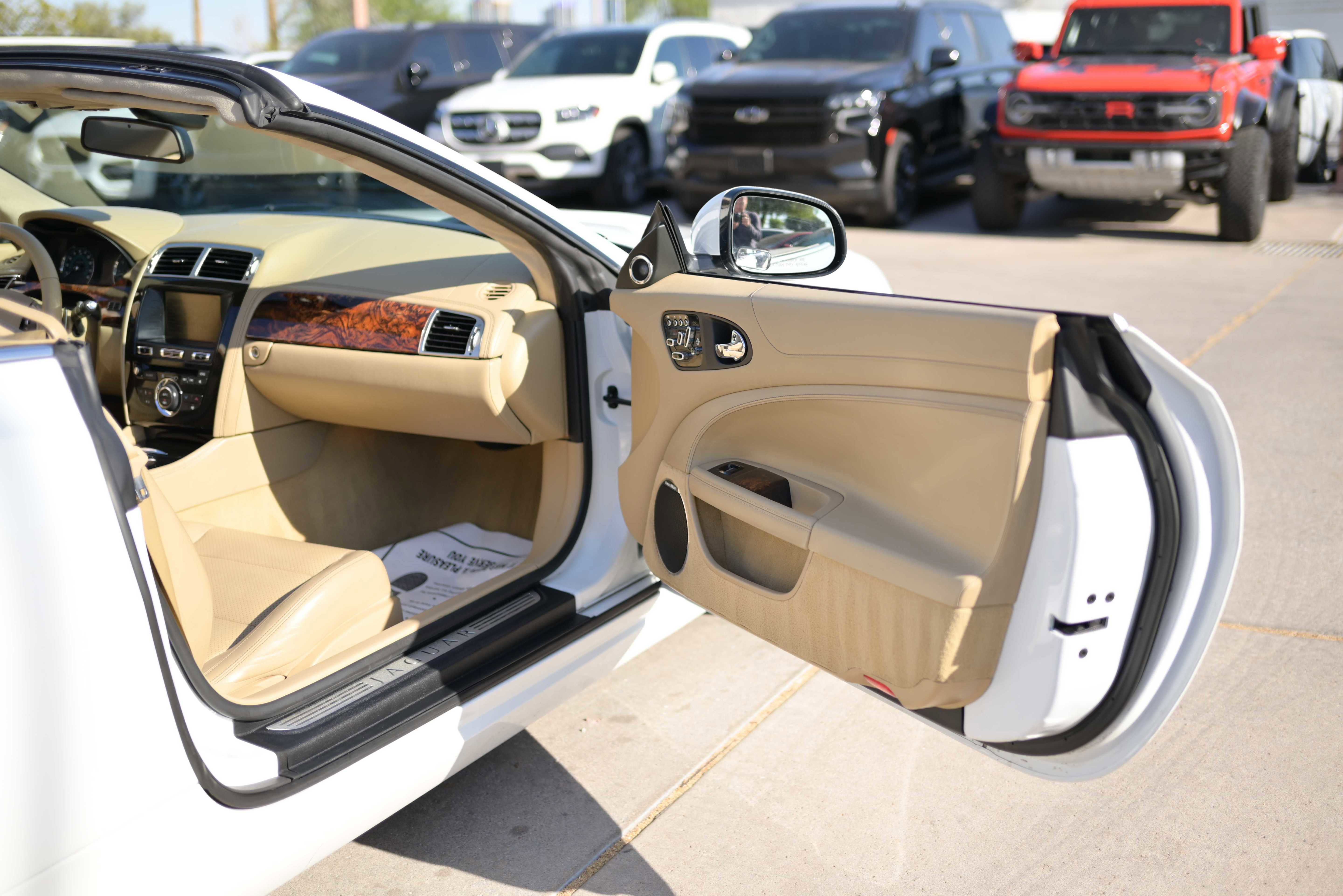 Used 2012 Jaguar XK Convertible image 16