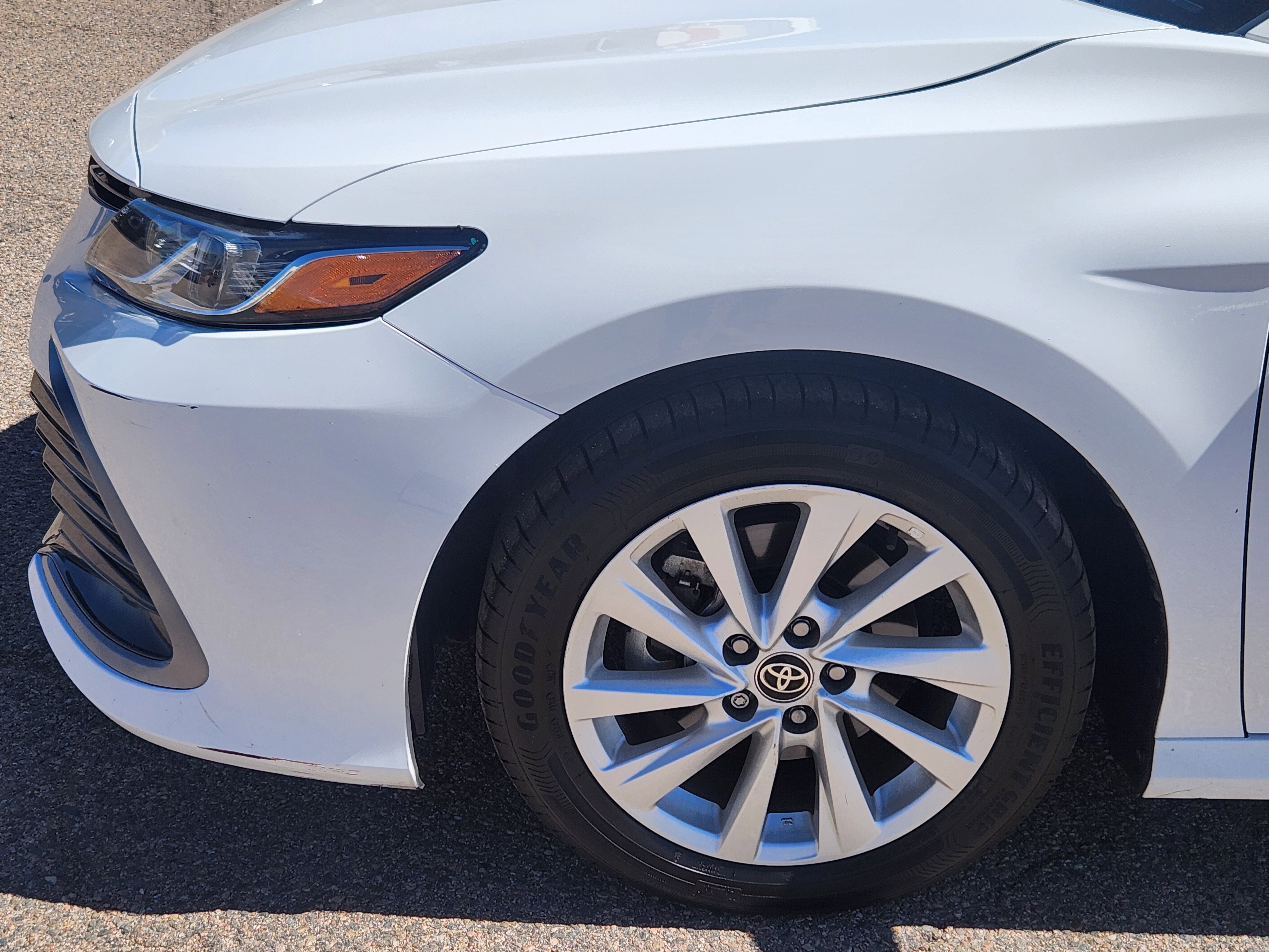 Used 2024 Toyota Camry LE FWD image 6