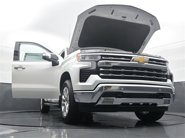 Used 2025 Chevrolet Silverado 1500 LTZ image 58