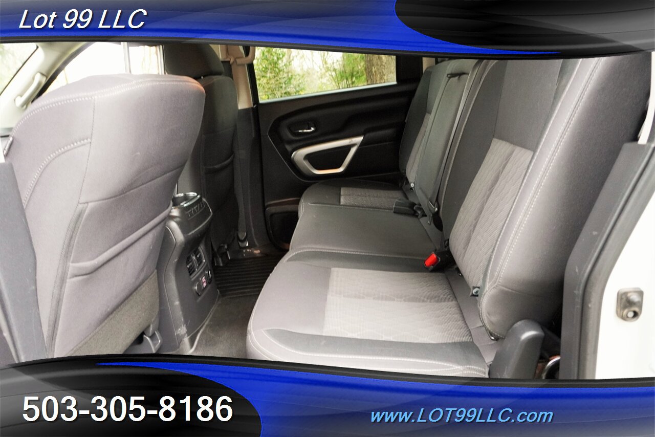 Used 2021 Nissan Titan SV w/ SV Convenience Package image 14