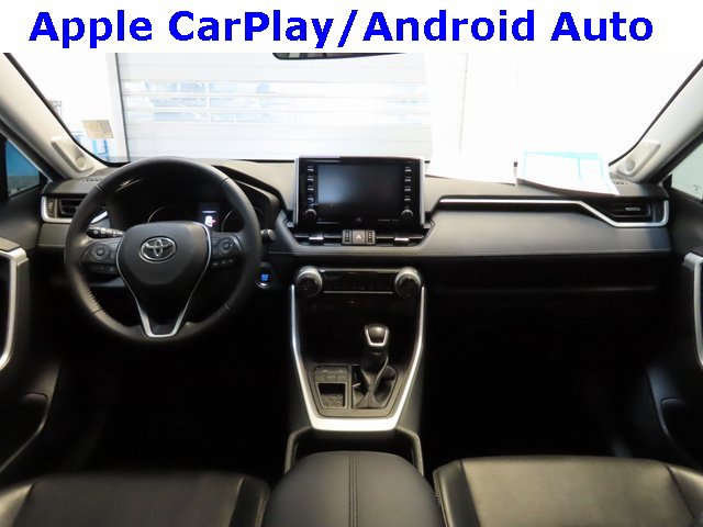Used 2019 Toyota RAV4 XLE Premium image 8