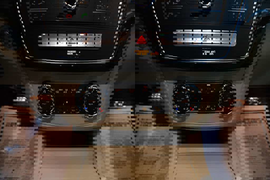 Used 2019 Mercedes-Benz GLE 400 4MATIC w/ Premium 1 Package image 31