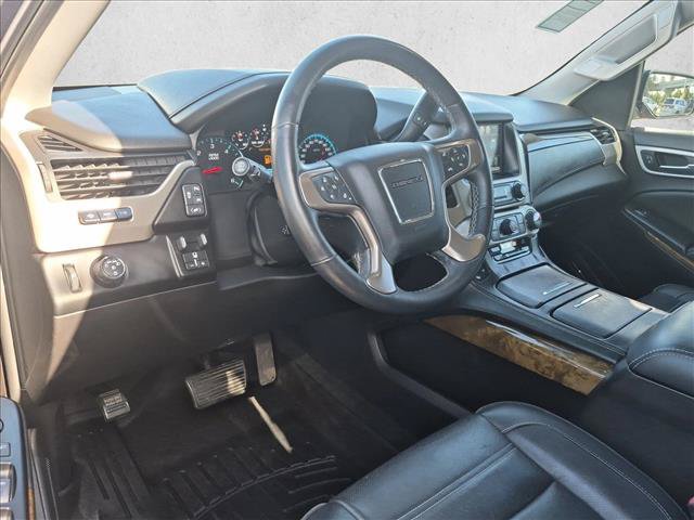 Used 2017 GMC Yukon Denali w/ Open Road Package RWD image 10