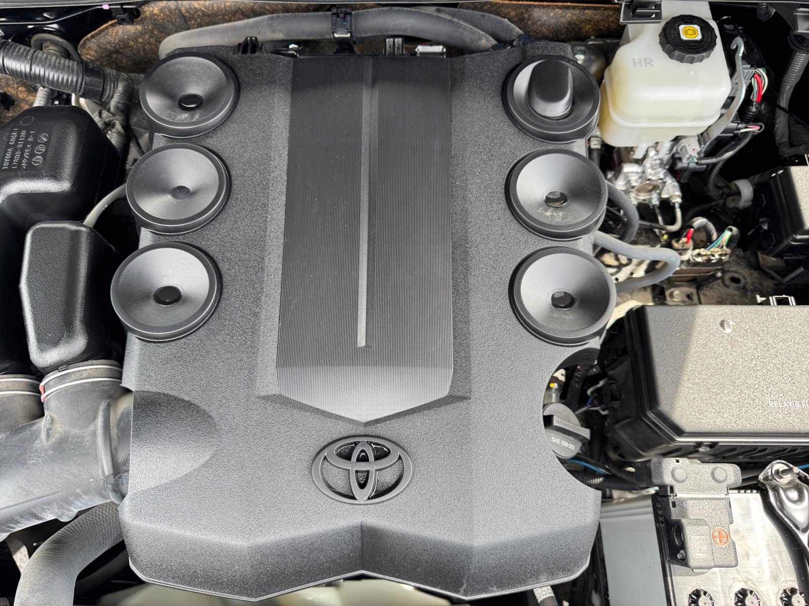 Used 2023 Toyota 4Runner SR5 AWD/4WD image 22
