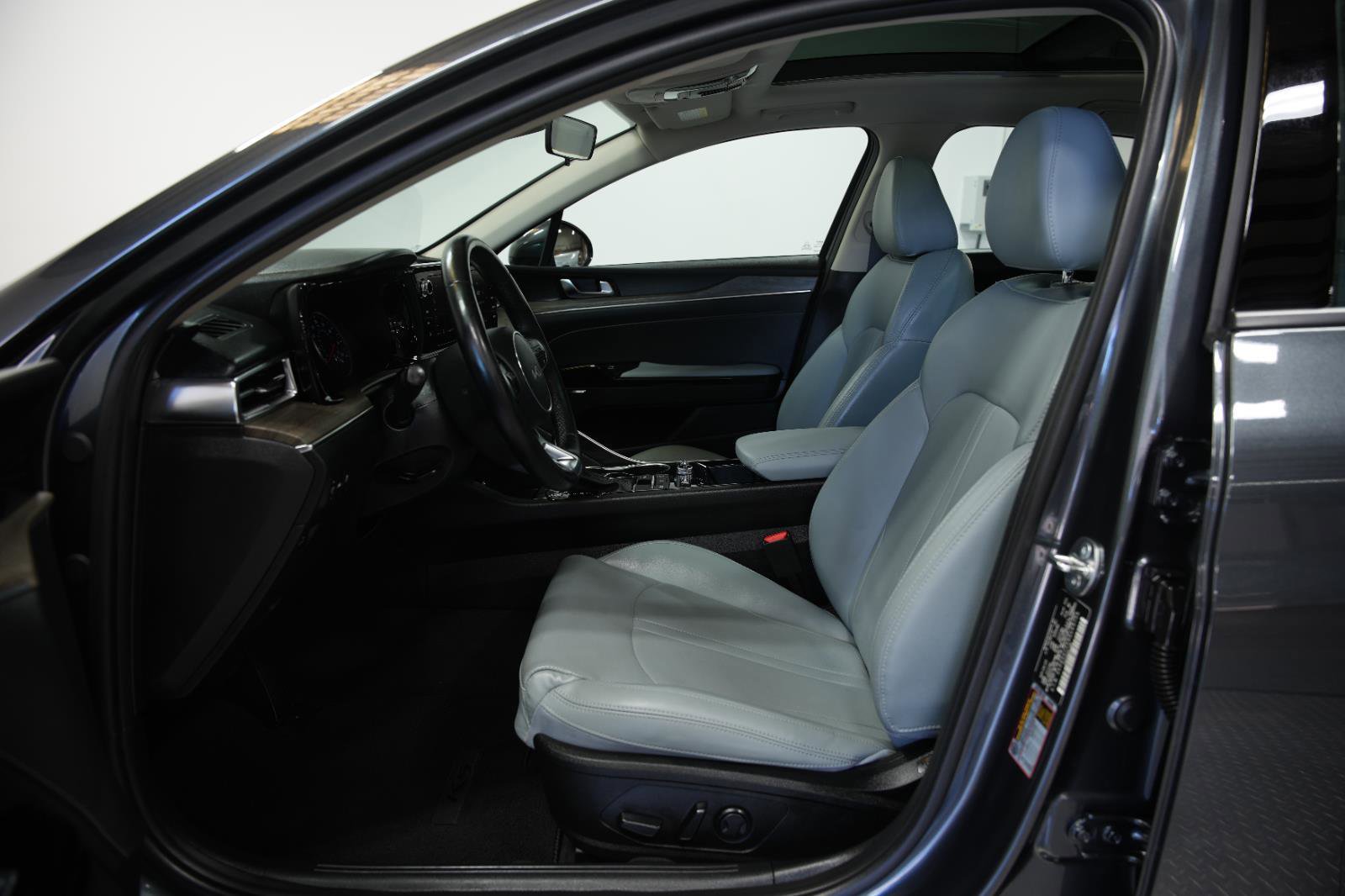 Used 2024 Kia K5 EX w/ EX Premium Package FWD image 28
