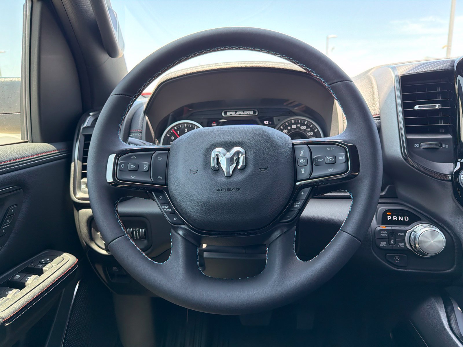 New 2026 RAM 1500 Laramie AWD/4WD image 21