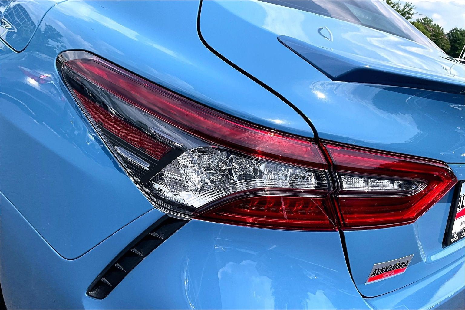 Used 2023 Toyota Camry XSE w/ Cold Weather Package FWD image 28