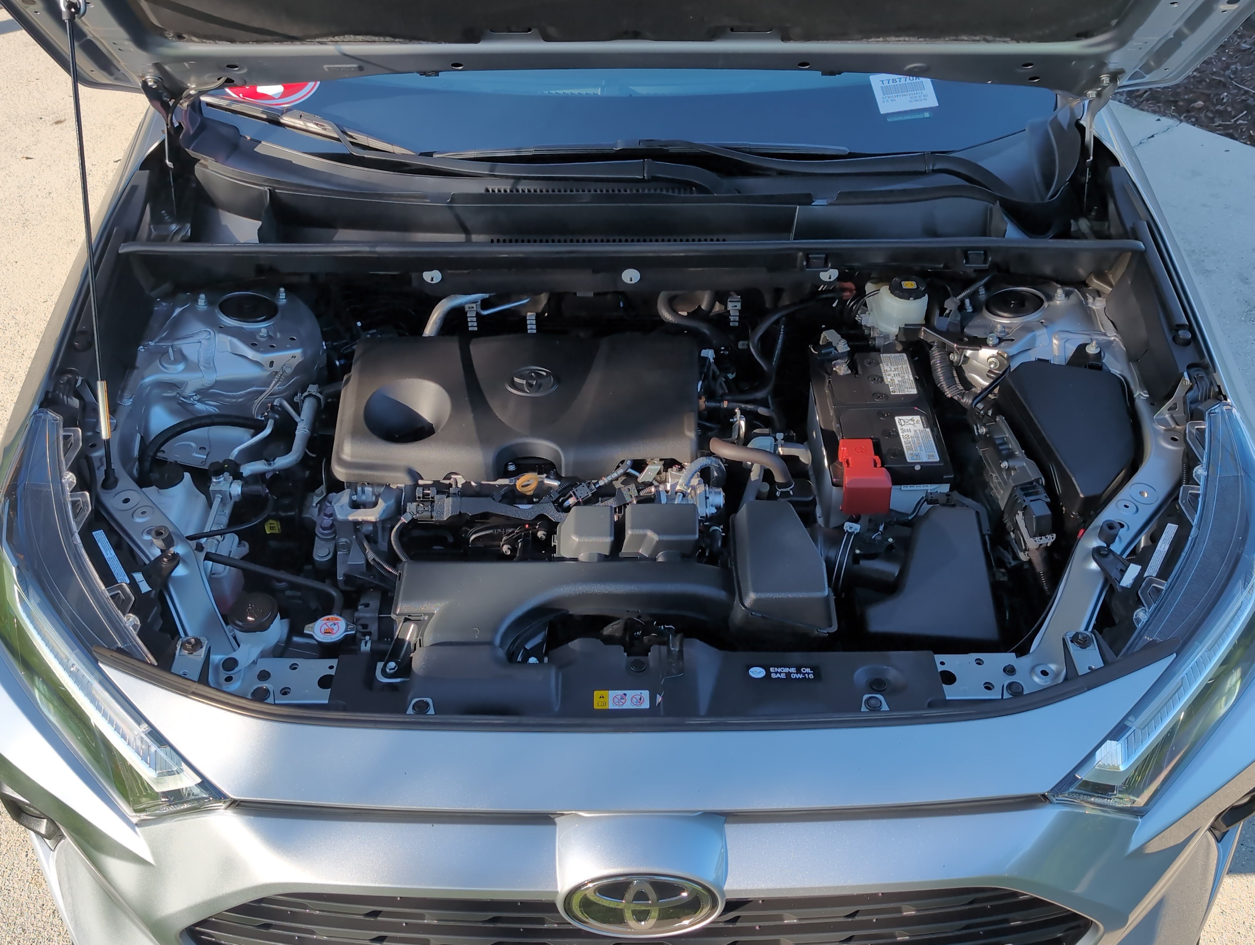 Certified 2022 Toyota RAV4 XLE Premium FWD image 33
