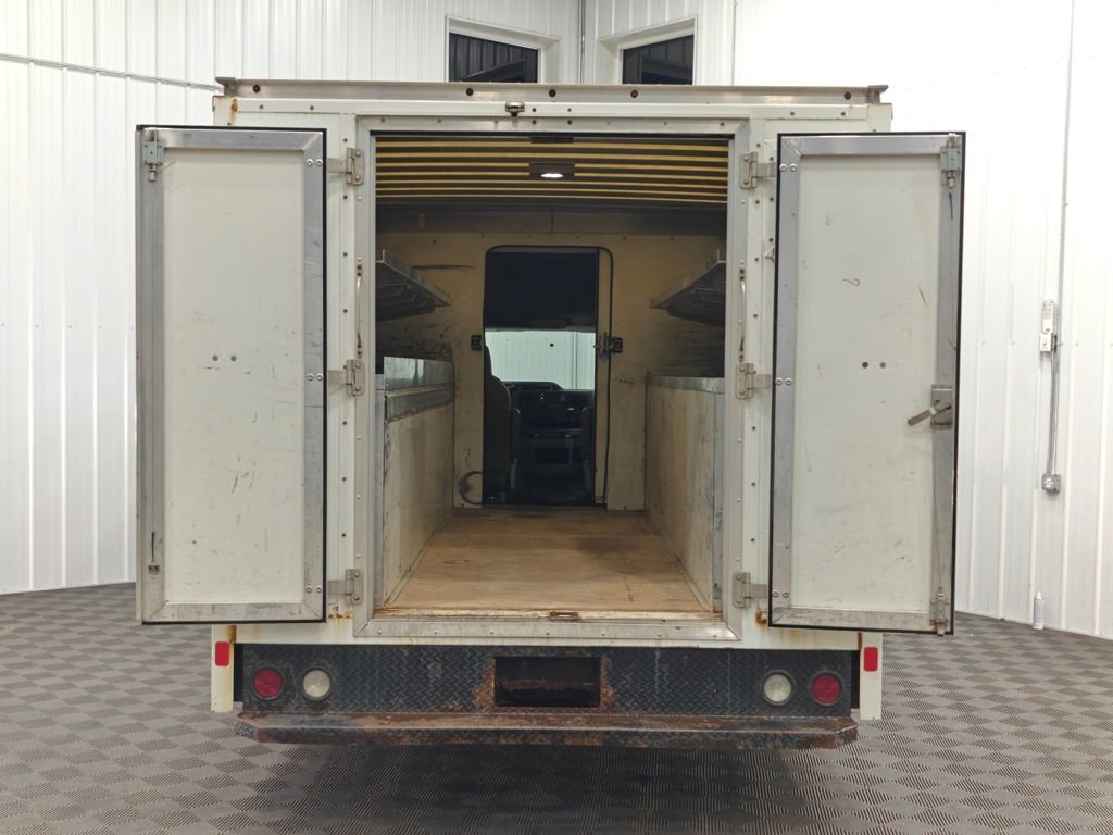 Used 2016 Ford E-350 and Econoline 350 Super Duty w/ Power Windows & Locks Group RWD image 31