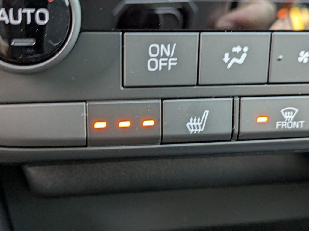 New 2026 Subaru Outback Limited w/ Premium/Limited Package 2 image 19