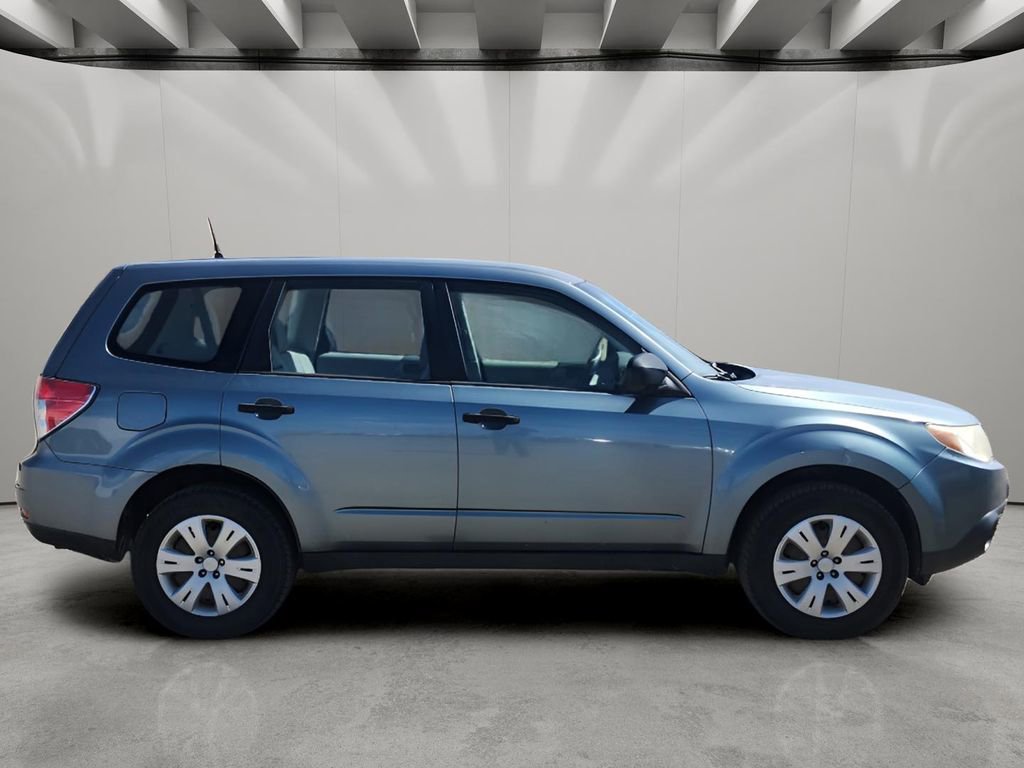 Used 2009 Subaru Forester 2.5X image 9