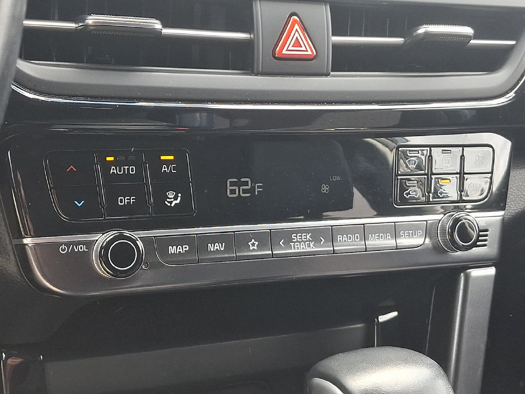 Used 2024 Kia Seltos S AWD/4WD image 19