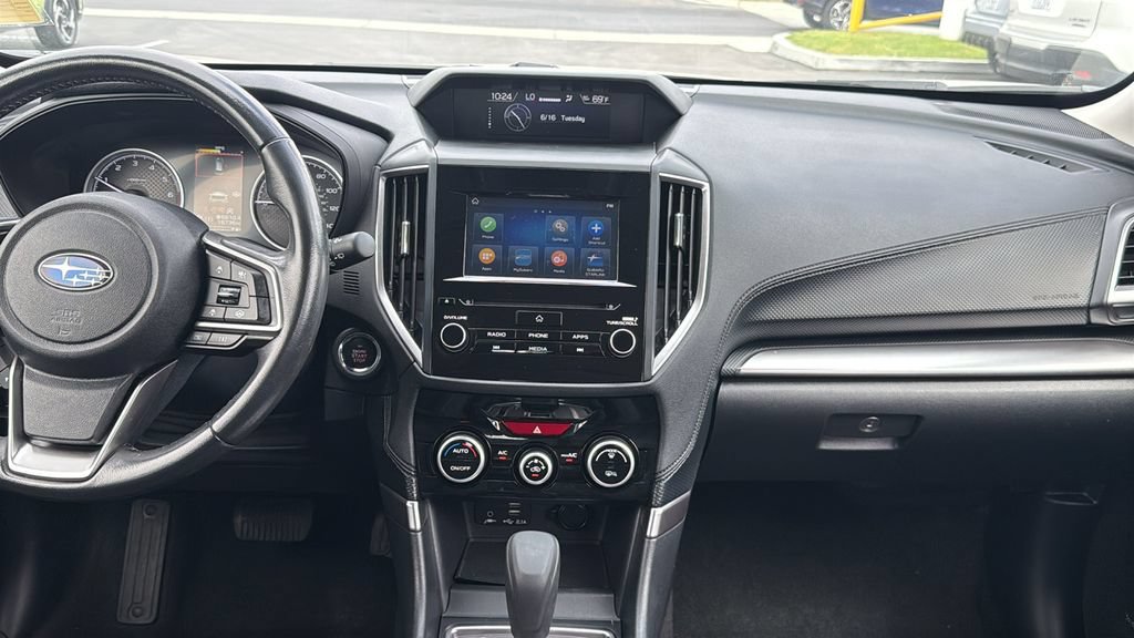 Certified 2023 Subaru Forester Premium AWD/4WD image 13