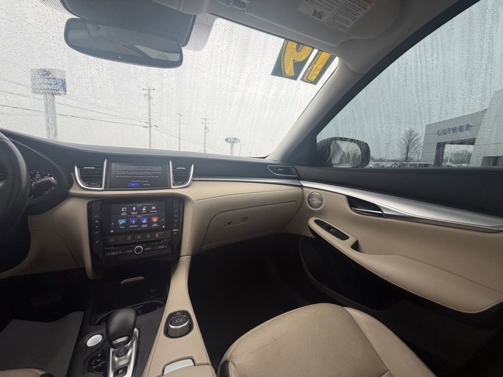 Used 2019 INFINITI QX50 Essential w/ Premium Heat Package image 15