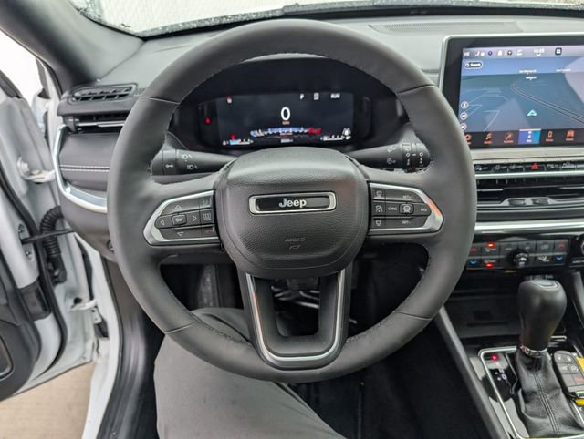 Used 2023 Jeep Compass High Altitude w/ Driver Assist Group I image 12