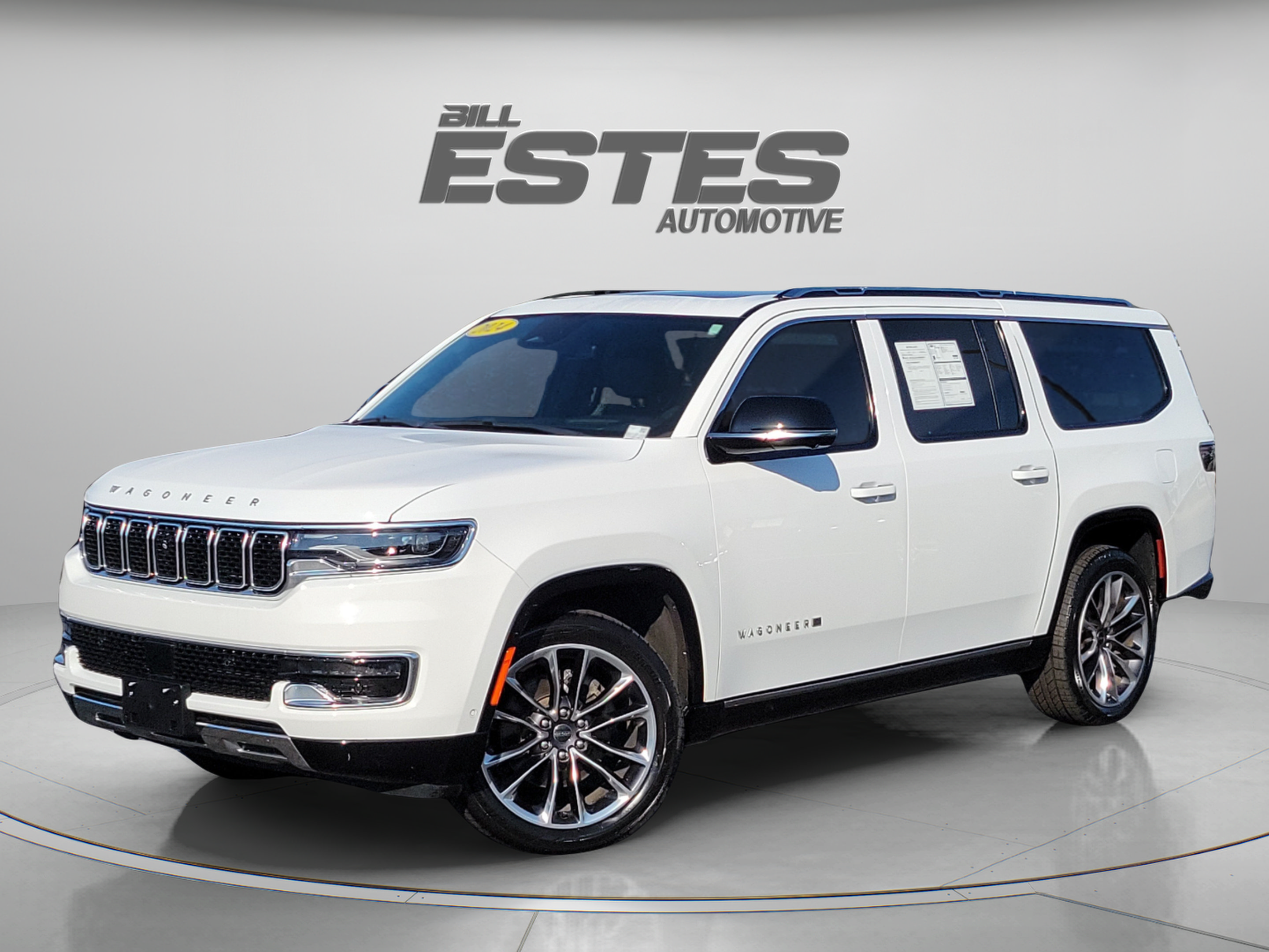 Used 2024 Jeep Wagoneer L Series III w/ Premium Group I