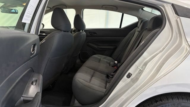 Used 2025 Nissan Altima 2.5 SV FWD image 15