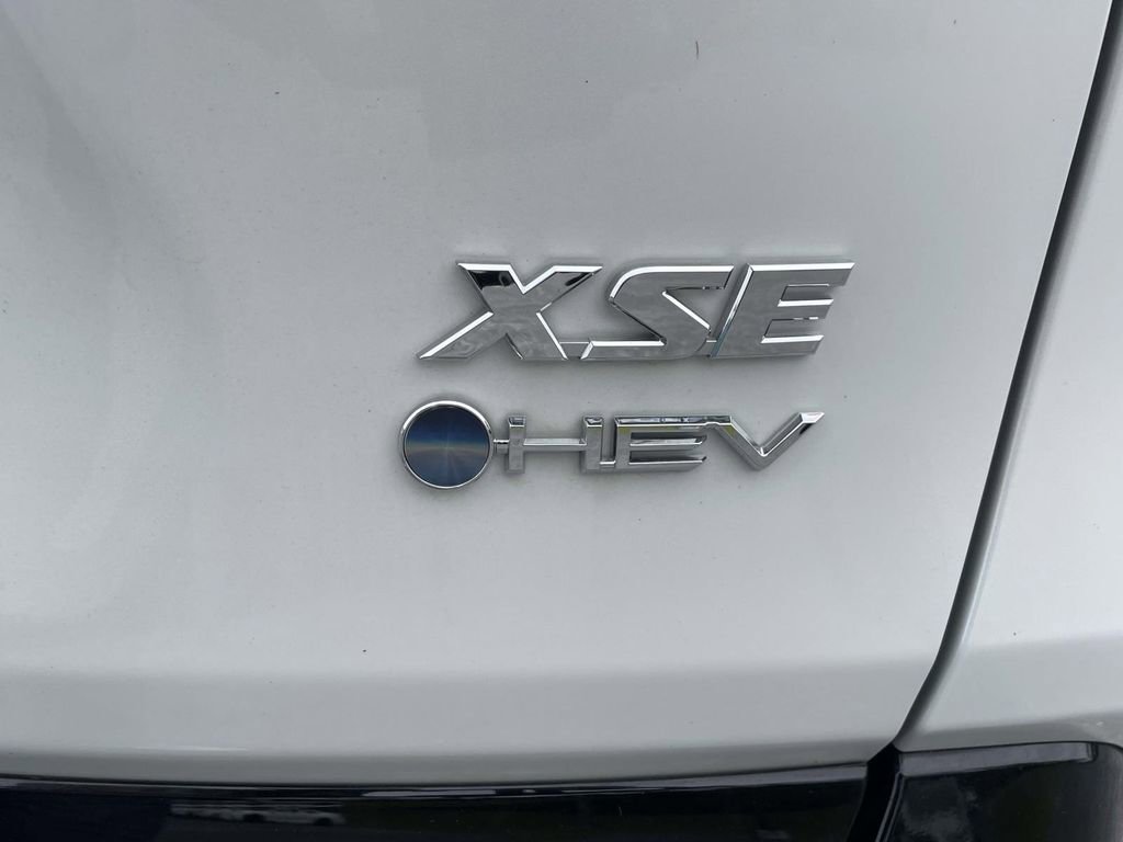 Used 2025 Toyota RAV4 XSE image 10