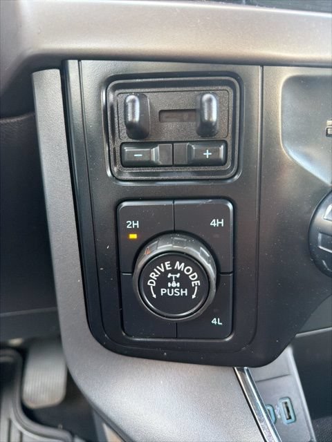 Used 2024 Ford F150 XLT w/ Mobile Office Package AWD/4WD image 16