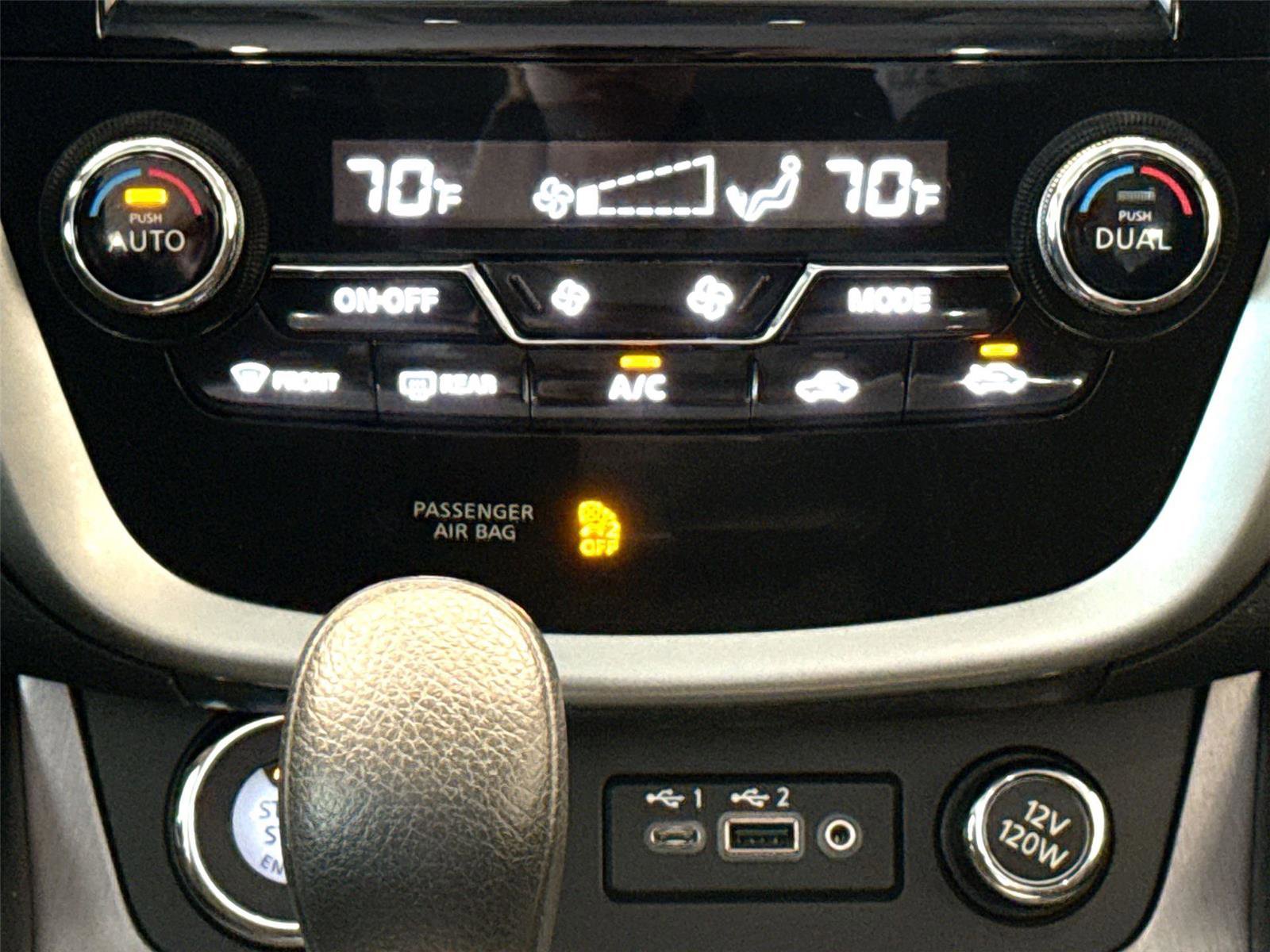 Used 2019 Nissan Murano S AWD/4WD image 16
